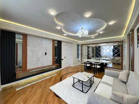Elan №5560151 - Bakı, Xalqlar Dostluğu m., 2 otaqlı, 82 m², 6/15 mərtəbə