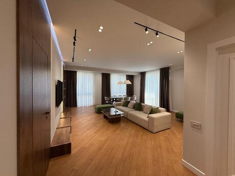 Kirayə 3 otaqlı mənzil, 160 m², Şah İsmayıl Xətai: 3 000 ₼/ay 3