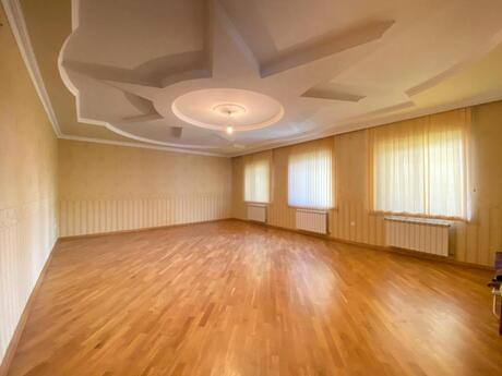 9 otaqlı həyət evi/bağ evi - Biləcəri q. - 380 m²