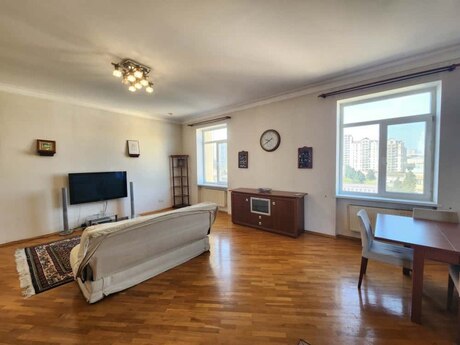 4 otaqlı mənzil, 200 m², Nəsimi: 450 000 ₼ 3