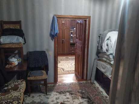 4 otaqlı həyət evi/bağ evi - Nərimanov r. - 90 m²
