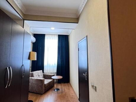 Obyekt - Sahil m. - 704 m²