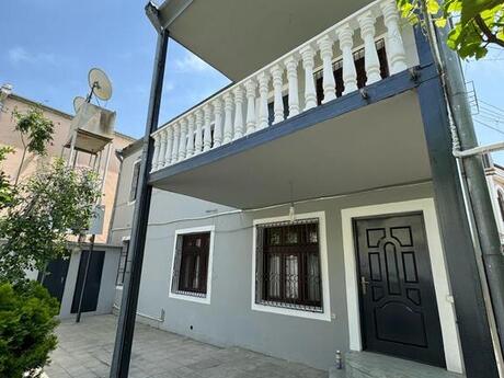 6 otaqlı həyət evi/bağ evi - Azadlıq Prospekti m. - 260 m²