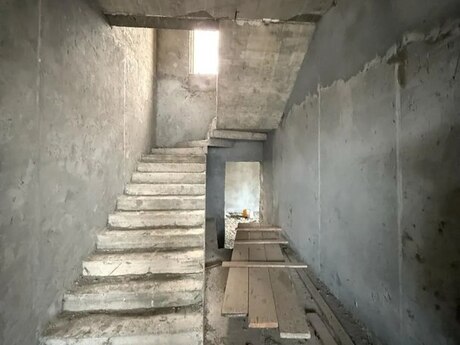 7 otaqlı həyət evi/bağ evi - Bilgəh q. - 350 m²