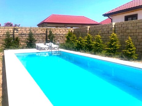 4 otaqlı həyət evi/bağ evi - Görədil q. - 150 m²