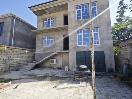 Elan №5562997 - Bakı, Bakıxanov q., 7 otaqlı, 250 m²