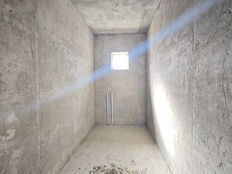 7 otaqlı həyət evi/bağ evi - Bakıxanov q. - 250 m²