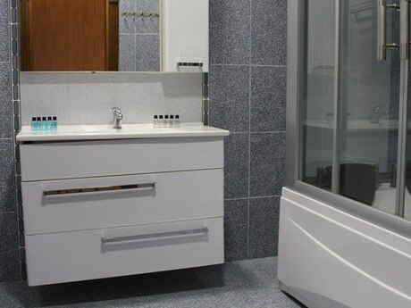 3-комн. новостройка - м. Низами - 145 м²