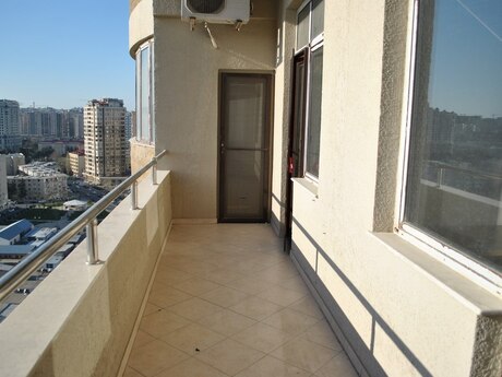 3 otaqlı yeni tikili - Elmlər Akademiyası m. - 190 m²