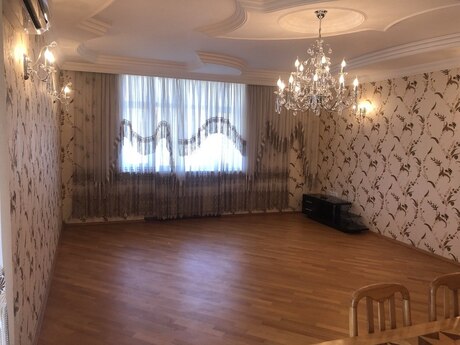 4-room apartment, 180 m², Azadlıq Prospekti: 440 000 ₼ 2
