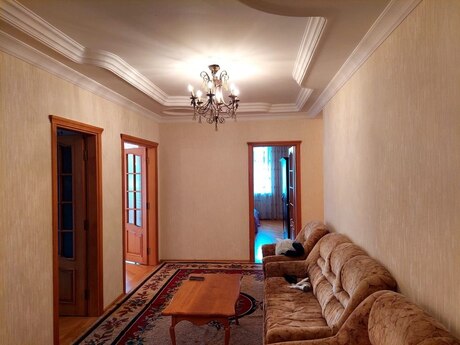 4-room apartment, 180 m², Azadlıq Prospekti: 440 000 ₼ 3