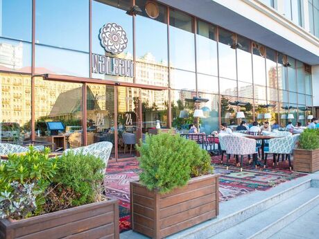 Elan №5563531 - Bakı, Şah İsmayıl Xətai m., 3 otaqlı, 132 m², 11/19 mərtəbə