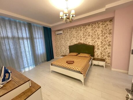3-комн. новостройка - м. Шах Исмаил Хатаи - 110 м²