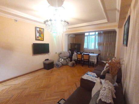 3 otaqlı köhnə tikili - Nərimanov r. - 110 m²