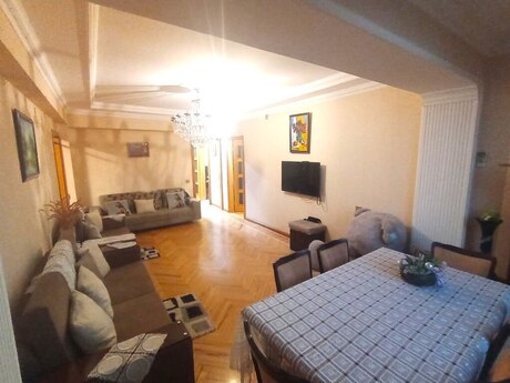 3 otaqlı köhnə tikili - Nərimanov r. - 110 m²