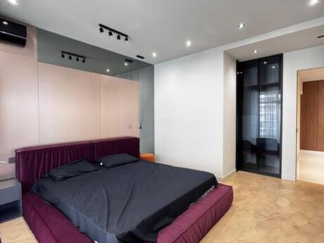 3 otaqlı yeni tikili - 8 Noyabr m. - 149 m²