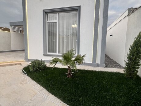 3 otaqlı həyət evi/bağ evi - Mərdəkan q. - 250 m²