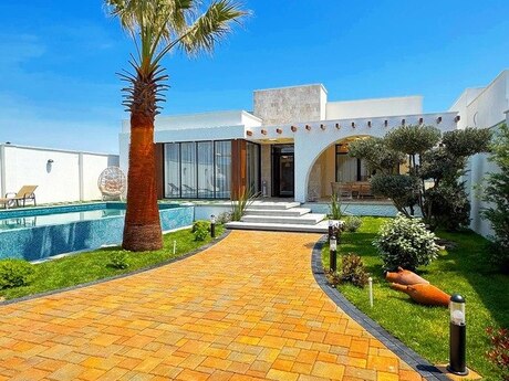 3 otaqlı həyət evi/bağ evi - Mərdəkan q. - 250 m²