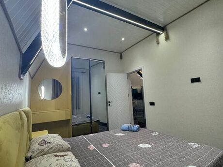 3 otaqlı həyət evi/bağ evi - Mərdəkan q. - 150 m²