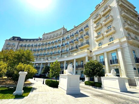 Объявление №5566459 - Баку, пос. Аг шехер, 4-комн., 140 м², 6/7 этаж