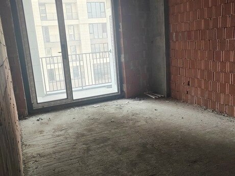 4 otaqlı yeni tikili - Koroğlu m. - 173 m²