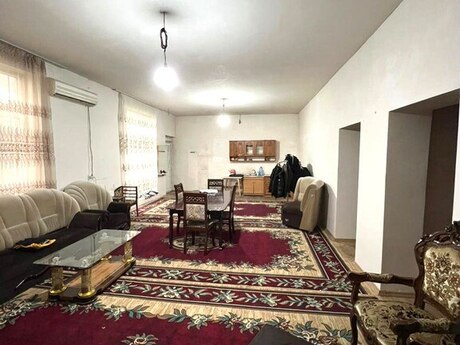 6 otaqlı həyət evi, 220 m², Avtovağzal: 130 000 ₼ 5