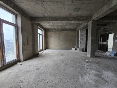 5-комн. новостройка - м. Шах Исмаил Хатаи - 291 м²