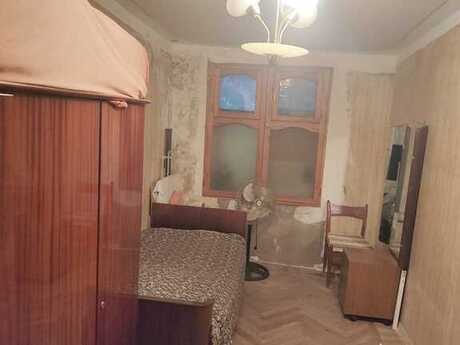 2 otaqlı köhnə tikili - Elmlər Akademiyası m. - 50 m²