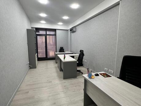 4-комн. офис - м. Шах Исмаил Хатаи - 185 м²