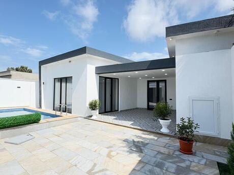 4 otaqlı həyət evi/bağ evi - Şüvəlan q. - 160 m²