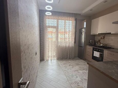 3-комн. новостройка - м. Ази Асланов - 82 м²