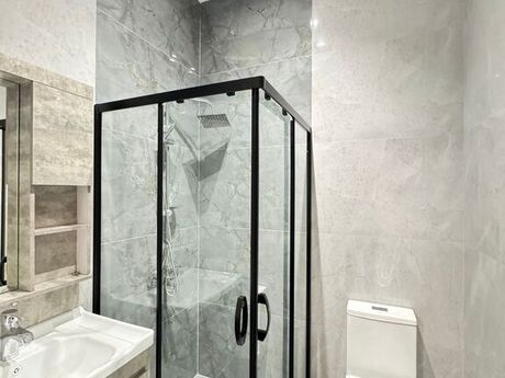 House with Garden, Villa For Sale