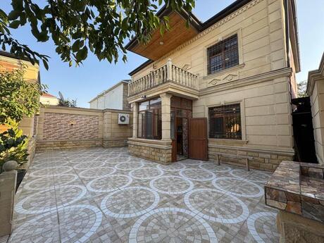5 otaqlı həyət evi/bağ evi - Bülbülə q. - 240 m²