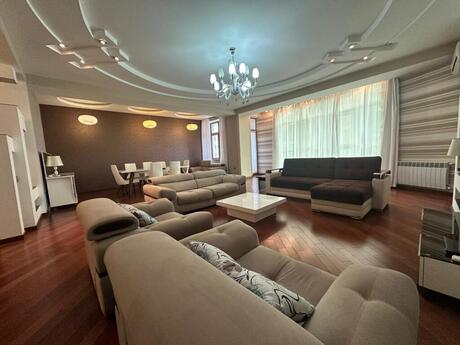 4 otaqlı yeni tikili - 28 May m. - 215 m²