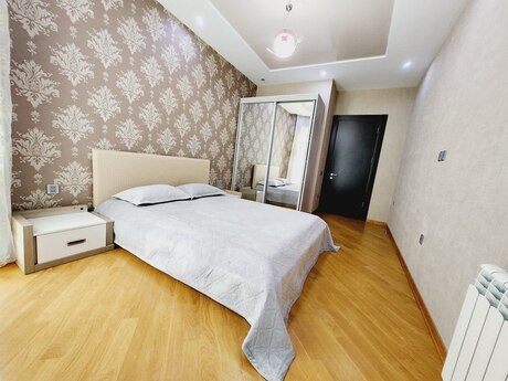 3 otaqlı mənzil, 130 m², Nizami: 450 000 ₼ 5