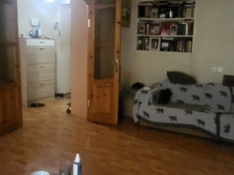 3 otaqlı köhnə tikili - 20 Yanvar m. - 80 m²