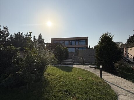 6 otaqlı həyət evi, 270 m², Bilgəh: 900 000 ₼ 2