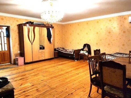 4 otaqlı köhnə tikili - Xalqlar Dostluğu m. - 110 m²
