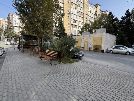 4 otaqlı köhnə tikili - Xalqlar Dostluğu m. - 110 m²