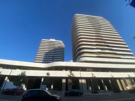Obyekt - Şah İsmayıl Xətai m. - 80 m²