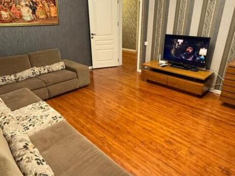 5 otaqlı həyət evi/bağ evi - Digah q. - 140 m²