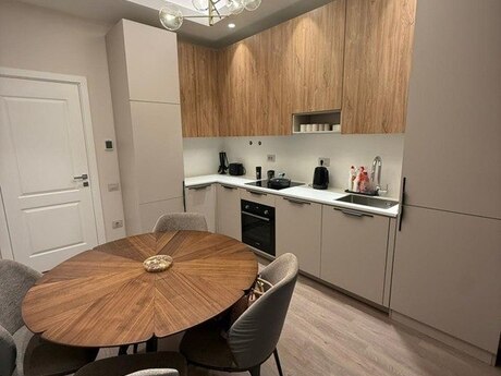3 otaqlı yeni tikili - Xətai r. - 105 m²