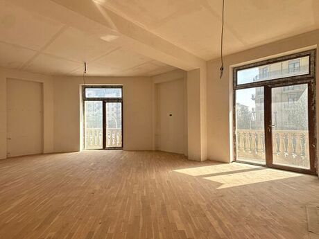 3 otaqlı mənzil, 130 m², Ağ şəhər: 550 000 ₼ 2
