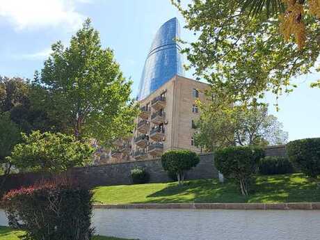 Elan №5573498 - Bakı, İçəri Şəhər m., 2 otaqlı, 45 m², 5/5 mərtəbə