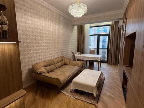 Elan №5574595 - Bakı, Nizami m., 2 otaqlı, 61 m², 8/16 mərtəbə