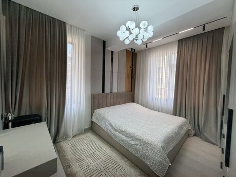 3-комн. новостройка - м. Нариман Нариманов - 90 м²