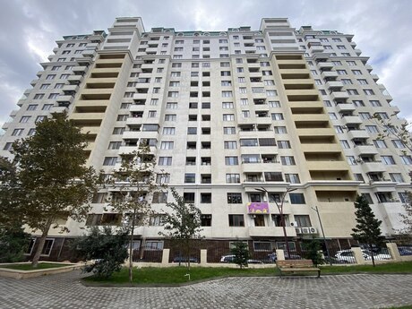 Elan №5575344 - Bakı, Azadlıq Prospekti m., 3 otaqlı, 135 m², 15/18 mərtəbə