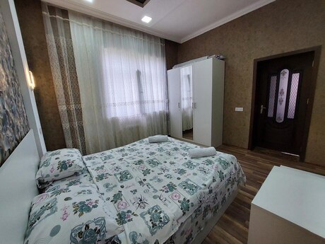 4 otaqlı həyət evi/bağ evi - Quba - 200 m²