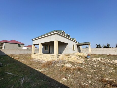 5 otaqlı həyət evi/bağ evi - Türkan q. - 350 m²