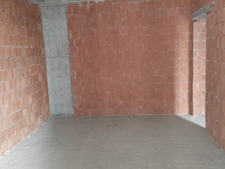 4-комнатная квартира, 173 м², Koroğlu: 412 000 ₼ 4